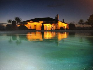 4 Bedrooms Farm For Sale - Santarem