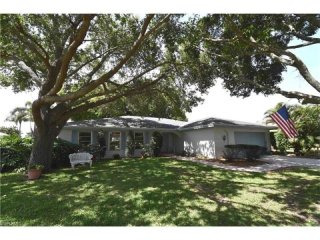 3 bedroom Residence For Sale: Fort..