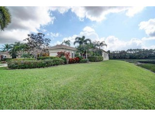 174 Esperanza Wy, Palm Beach Gardens..
