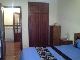 3 Bedrooms Flat For Sale - Aveiro