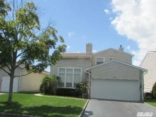3 bedroom House For Sale: 230 Fairfield..