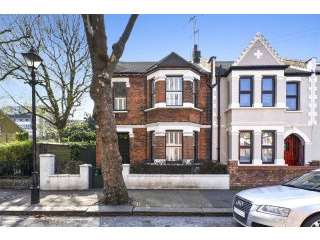 4 Bedroom House, Freehold
