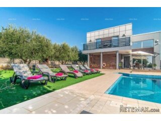 VODNJAN – Moderna villa s bazenom, pogledom na Brijune i p..