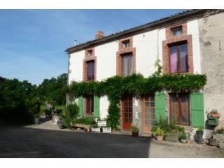 Working sheep farm with 4 bed house..
