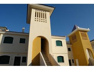 2 BED DUPLEX WITH PRIVATE ROOFTOP..