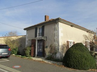 Detached Town House With Garden