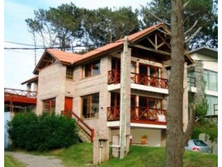 4 Bedroom House - For Rent -..