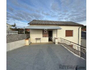 TRINAJSTIĆI - KASTAV, dvojna kuća od 300 m2