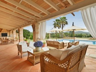 Lovely Stone-Facade Estate With..