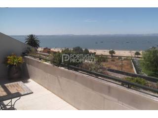 Penthouse Four Bedroom Apartment with..