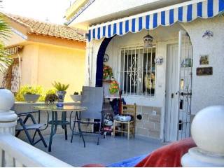 2 Bed Detached Villa Close to Amenities