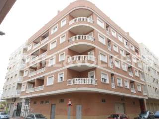 Well maintained attic at 180m from the..