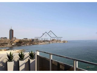 Penthouse - Sliema