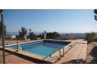 Villa for Sale in Algarrobo 390.000..