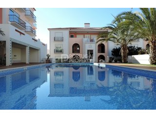 Fantastic penthouse with 3 bedrooms and..