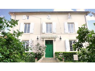4 Bedrooms - Stone House -..