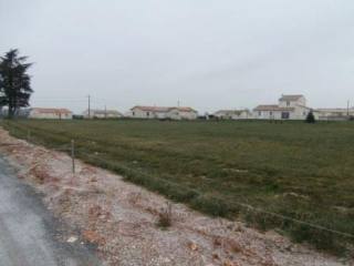 3925gs building plot in lovely..
