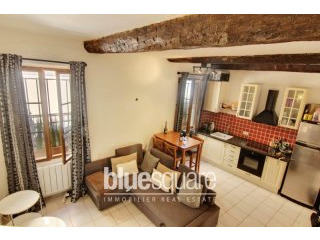 Spacious duplex apartment in the old..