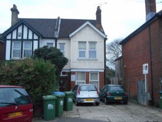 Shirley Southampton Flat for rent.