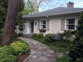 2 bedroom House For Sale: 212 Boulder..