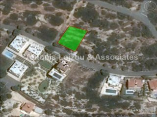 627 m2 plot in Sea Caves Peyia with sea..