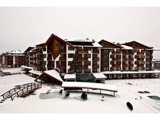 One Bedroom Apartment In Belvedere..