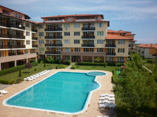 Furnished Property 300 M To The Beach..