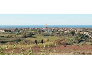 Dizajnerska vila u elitnom naselju s predivnim pogledom...