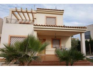 Detached villa in Dehesa de Campoamor