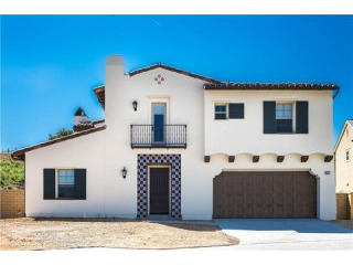 156 Mayflower Street | Thousand Oaks..