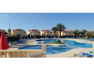 One-storey Mediterranean style house for sale with garden..