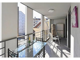 Superb 2 Bedroom Apartment In A Secure..