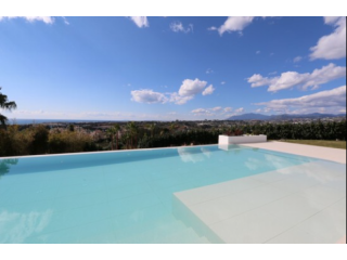 5 bedroom detached villa for sale