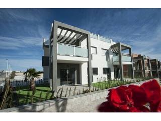* Penthouse Apartment - Ready to Move..