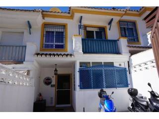 Town House - Townhouse located in..