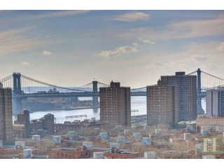 3 bedroom Apartment For Sale: 570 GRAND..