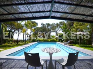 Charming property. Barcelona Coast