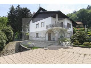 3 bedroom Villa For Sale: Stresa, IT
