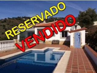 Villa for Sale in Competa, Competa..