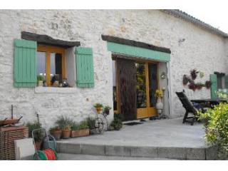 Lovely Stone Town House Completely..
