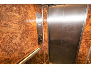 Exceptional 3 Bed Apartment With..