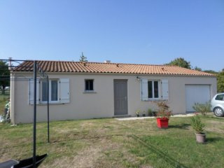 Bungalow For Sale With Garage, Garden..