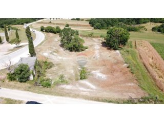 ISTRA, ŽMINJ - Građevinsko zemljište 3640 m2 sa objektom 57