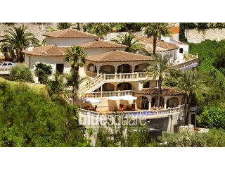 Superb 5 Bedroom House with Panoramic..