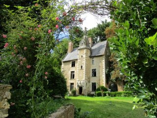 400 Year Old 10 Bedroom Renaissance..