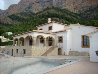 7 Bedroom Villa In Javea