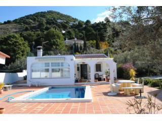 Villa for Sale in Competa, Competa..