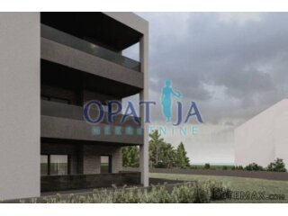 Vir - južna strana 100 m od mora, apartman 2. kat