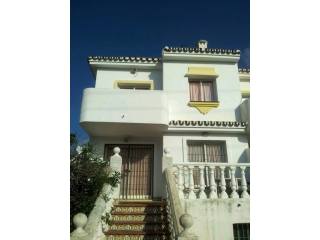 4 Bed Town House for sale in Calahonda