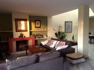4 Bedrooms - House - Malaga - For Sale